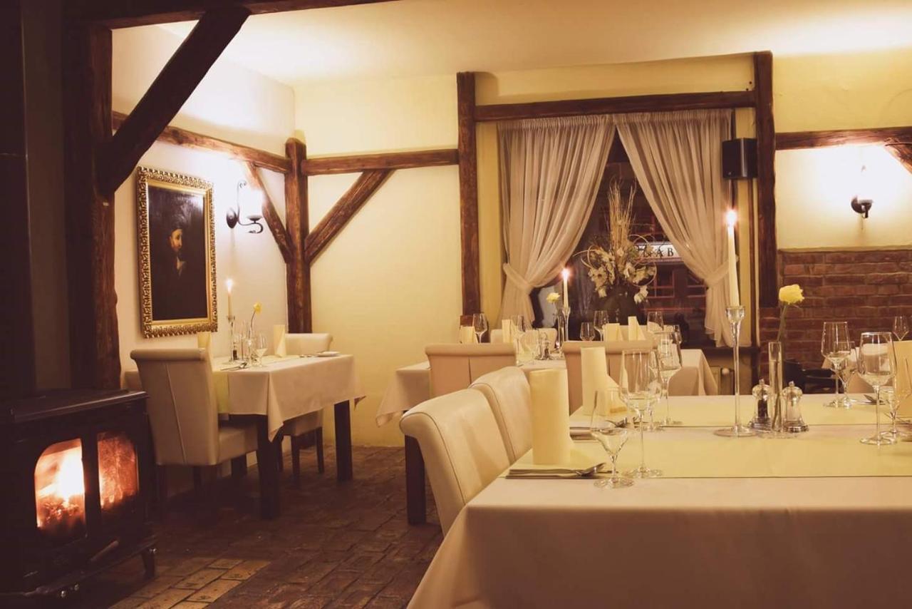 Barock Restaurant & Pension Topoľčany 외부 사진